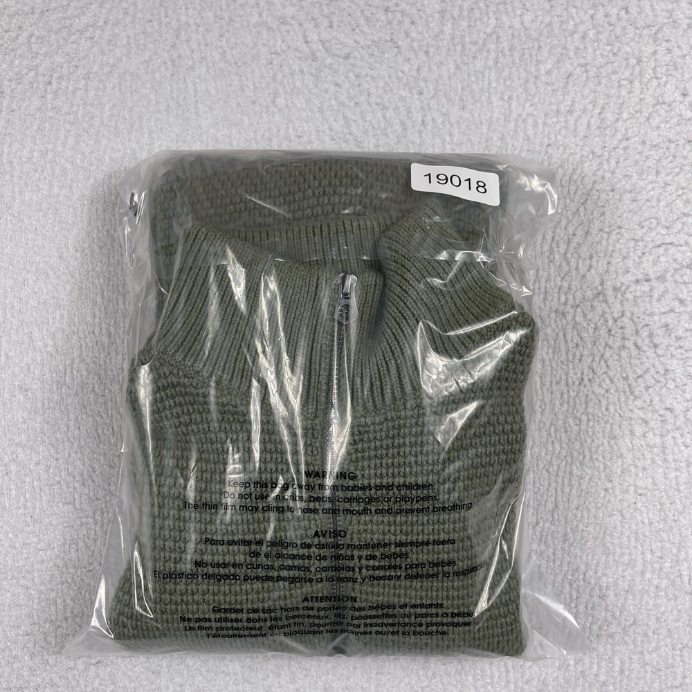 J Crew Sweater‎ Mens Medium Green 1/4 Zip Pullover Gorp Cabin Teacher Dad Office - Picture 14 of 14